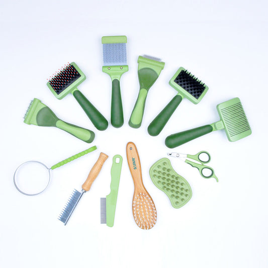 Safari Cat Self-Cleaning Slicker Brush.