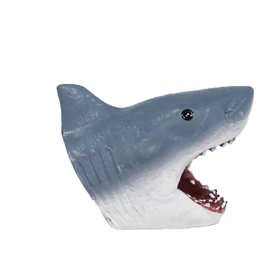 Penn-Plax Officially Licensed Universal Studios Jaws Swim-Thru Décor