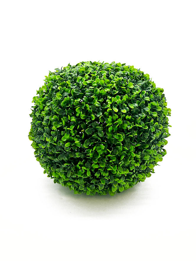 Tideline Naturescapes 11" Boxwood Ball