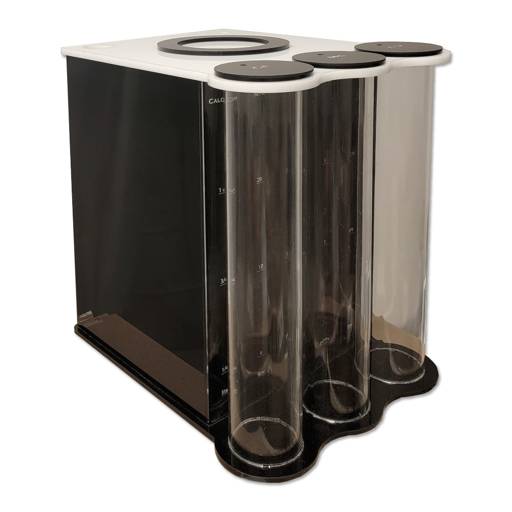 Acrylic Habitats Leviathan / Doser