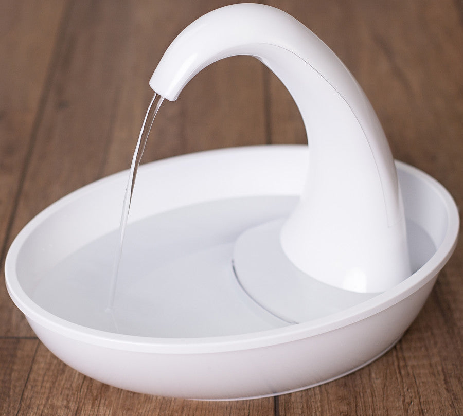 SmartCat Swan Plastic Drinking Fountain